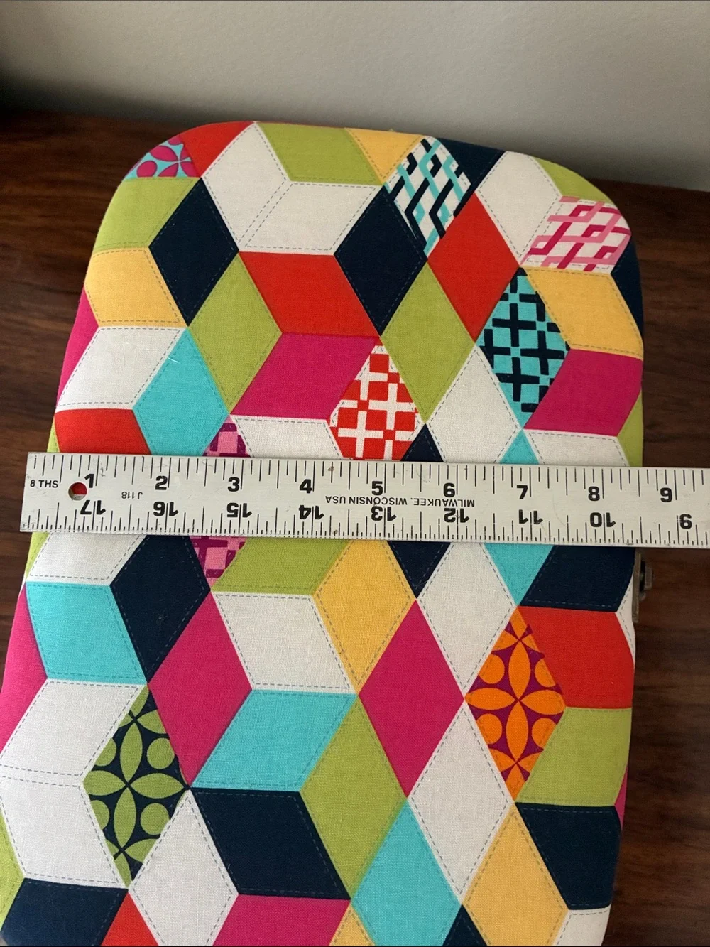 Vintage Style Multi-Color Geometric Fabric Sewing Basket W/Tray Pincushion